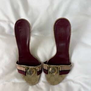 Gucci Beige and Burgundy Women's Heels